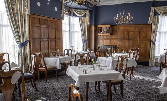 The Dunoon AA two rosette restaurant can seat up to 90 people and serves a menu of delicious, locally sourced dishes.